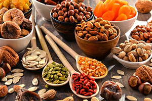 نحوه مصرف صحیح آجیل از دیدگاه طب آیورودا