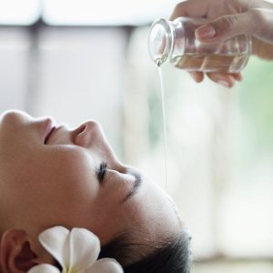 ماساژ صورت بدون روغن